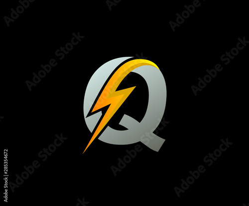 Letter Q thunder power shape logo icon, flash icon.