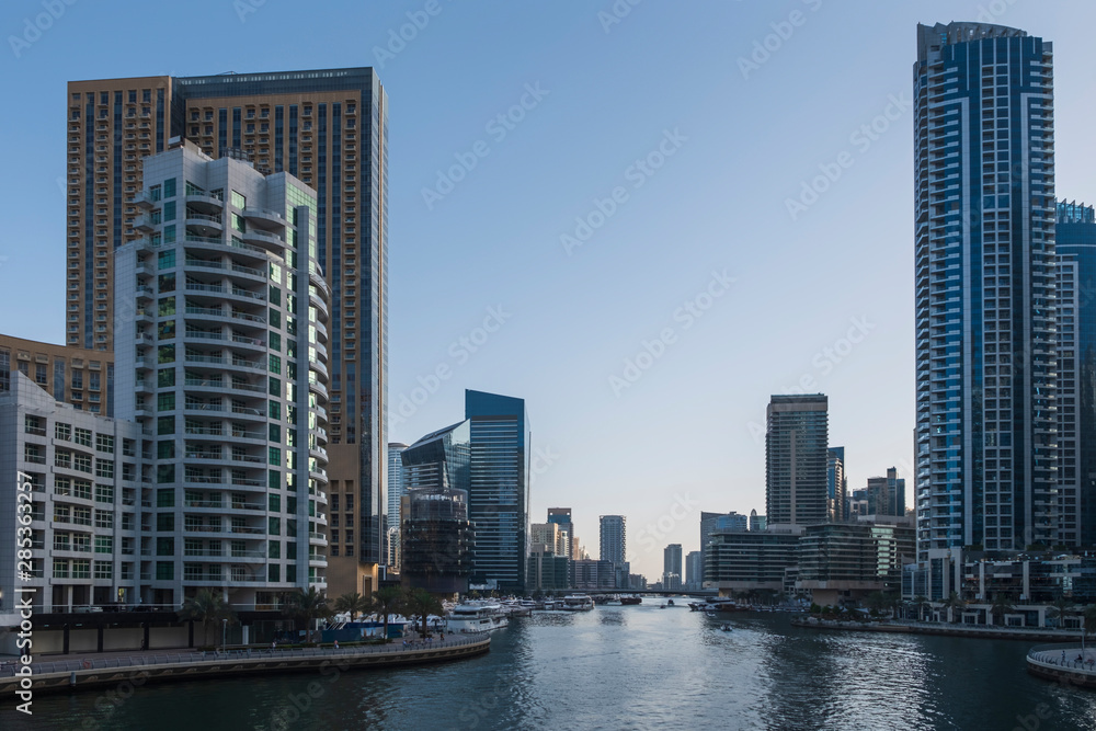 Fototapeta premium Dubai, UNITED ARAB EMIRATES, May 2019 - Beautiful view on Dubai marina. UAE