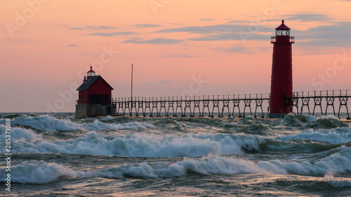 Tapety artystyczne Grand Haven Lighthouse after sunset