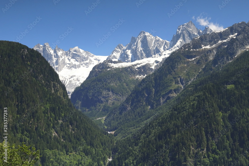 Blick von Soglio auf Bergeller Berge Blick von Soglio auf Bergeller Berge