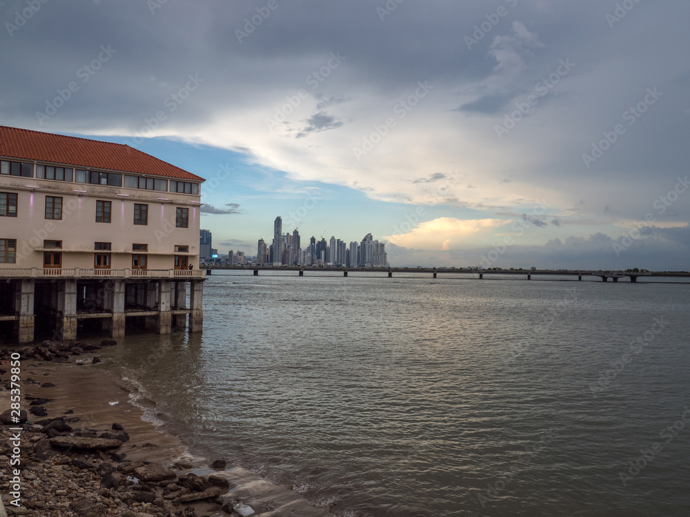 Obraz premium Modern Panama skyline seen from the colonial side of the city ( Casco Viejo )