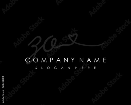 ZO Initial handwriting logo vector