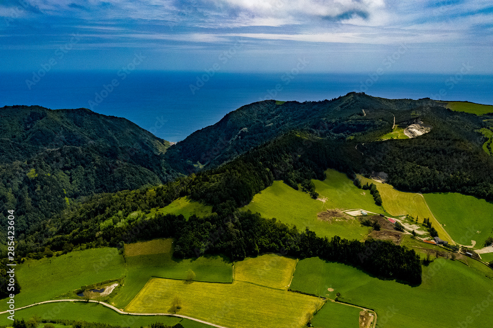 Sao Miguel - Furnas und Landschaften auf der Azoren-Insel aus der Luft