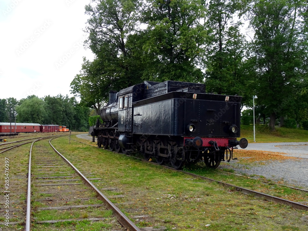 Old steam train in great condition and does also work Old steam train in great condition and does also work
