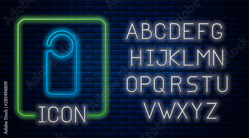 Glowing neon Door hanger tags for room in hotel or resort icon isolated on brick wall background. Please do not disturb sign. Neon light alphabet. Vector Illustration