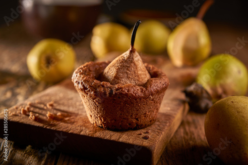 Muffins with pears and agave syrupe