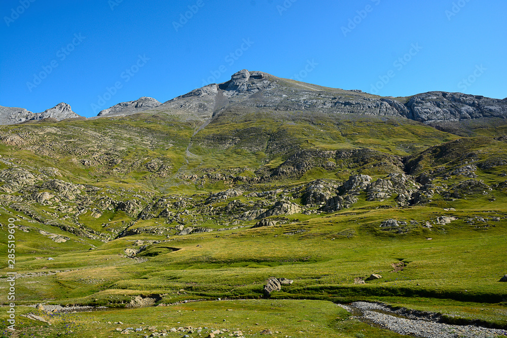 Pirineo de Huesca - Acher - Selva de Oza.