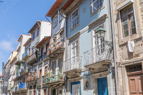 Façades colorées à Porto, Portugal