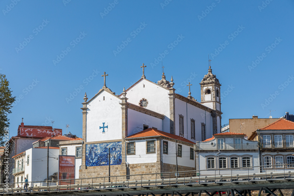 Église do Corpo Santo de Massarelos à Porto, Portugal