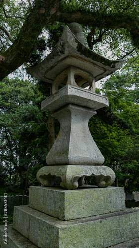 Stone lantern  © Mitsuyoshi