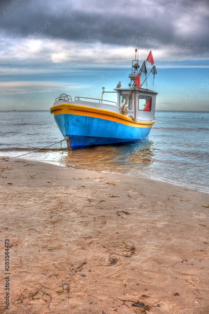 HDR fishin boat