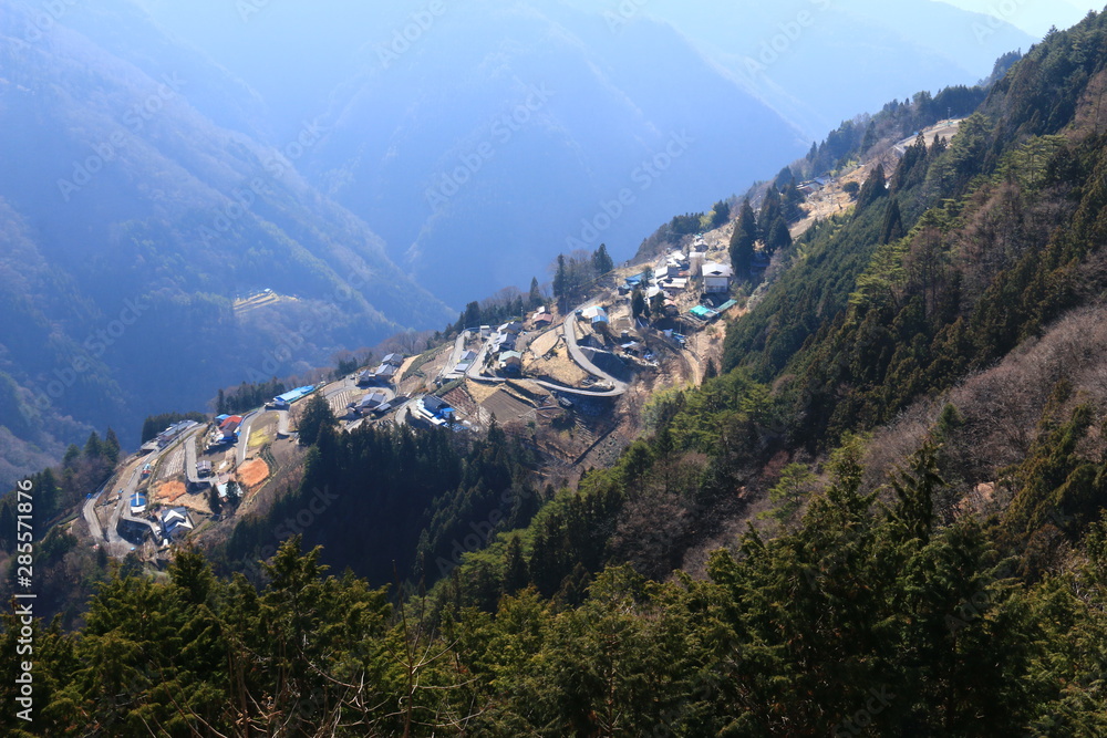 Obraz premium 遠山郷 天空の里 下栗