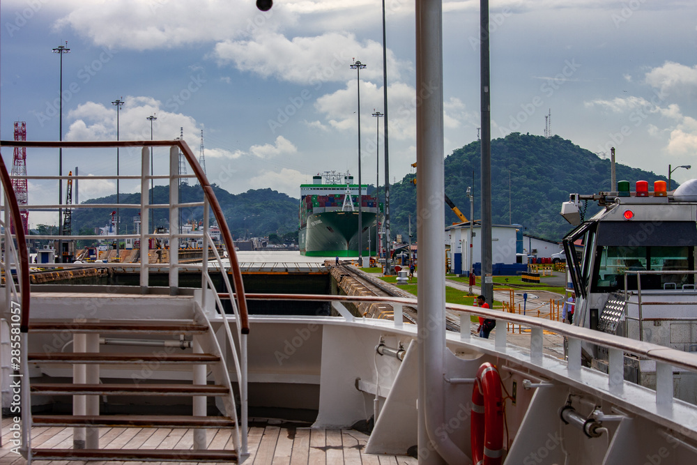 Fototapeta premium パナマ運河