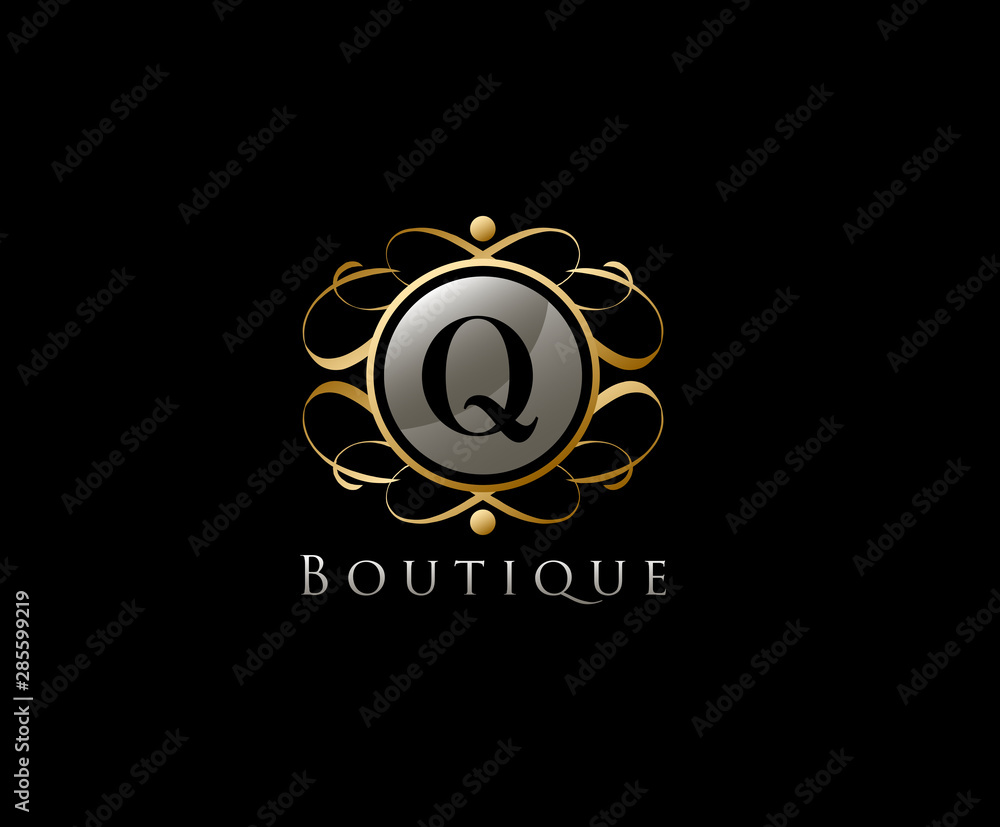 Fototapeta premium Royal Boutique Letter Q Logo Icon in Gold Color.