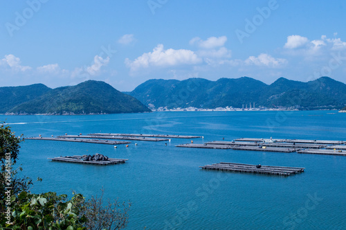【岡山県】牡蠣の養殖いかだ / 【Okayama】Raft for cultivating oysters