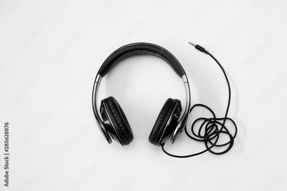 3D rendering headphones. Realistic headphonу for mockup isolated on white background 3D rendering headphones. Realistic headphonу for mockup isolated on white background