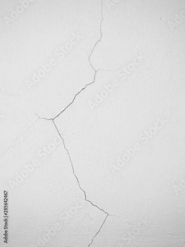 crack white wall background