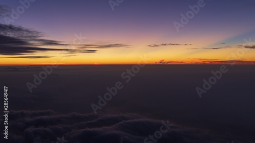 Sunrise from Mount Fuji © Nghia