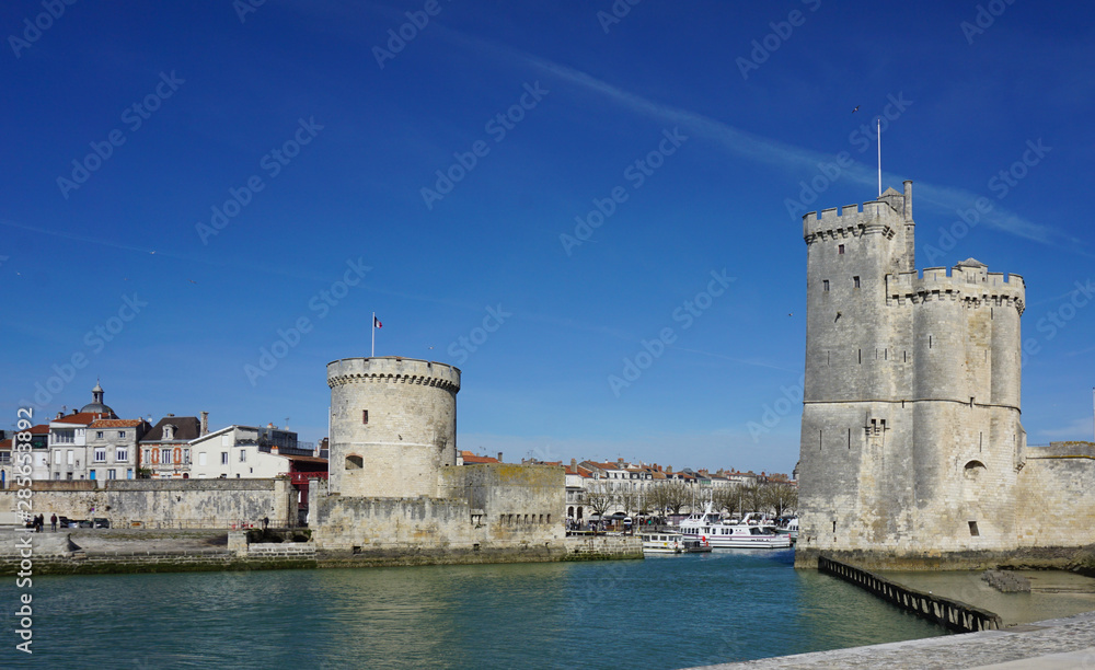 La Rochelle entrée vieux port