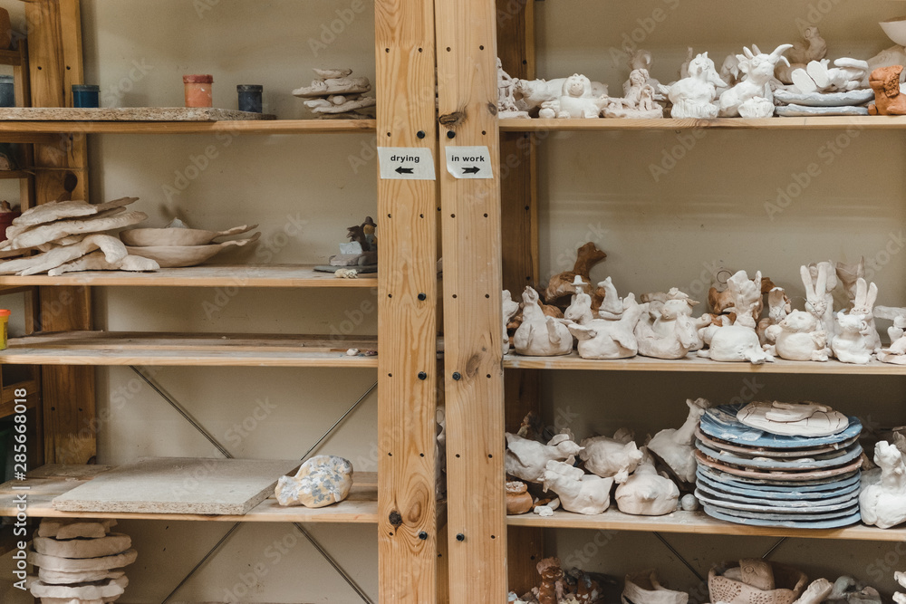 ceramic items are on the shelf