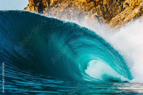Fototapeta Naklejka Na Ścianę i Meble -  Nature - Waves - Surfing - Sports