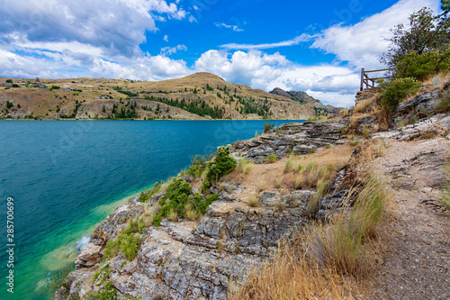 Tableau sur toile View of Kalamalka Lake from Kalamalka Lake Provincial Park near Vernon British C
