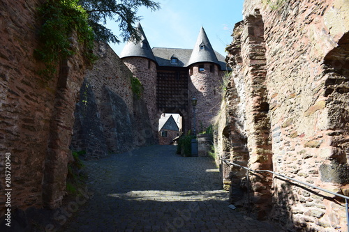 Burg Hengebach photo