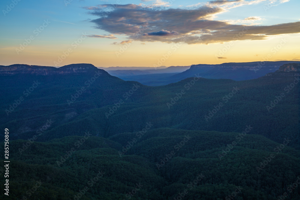 sunset at three sisters lookout, blue mountains, australia 31