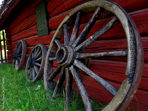 Three older wheels found in Wadkoping photo