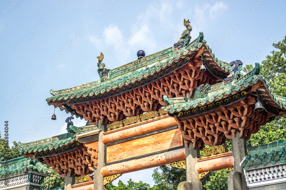 Fototapeta premium Chinese traditional architecture at Zhongshan park. Foshan city, Guangdon province, China