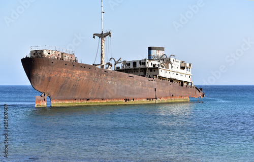 Day light view of ship wreck of Temple Hall near Arrecife, Lanzarote, Canary islands, Spain © akturer