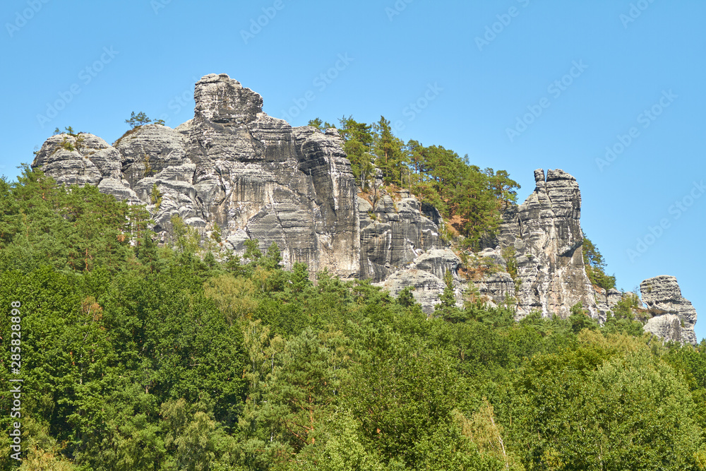 Als Sächsische Schweiz wird der deutsche Teil des Elbsandsteingebirges in Sachsen bezeichnet.