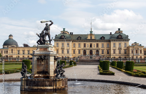 Schloss Drottningholm, Stockholm, Schweden photo