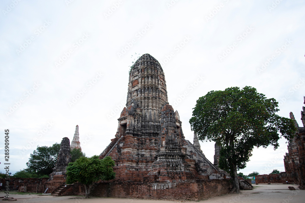 Wat Chaiwatthanaram temple in Ayuthaya Historical Park, a UNESCO world heritage site in Thailand