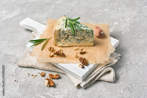 Soft blue cheese with rosemary and garlic