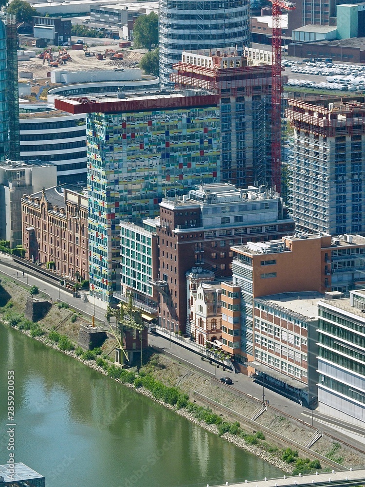 Obraz premium Aerial view of Düsseldorf in Germany seen from the Rhine tower
