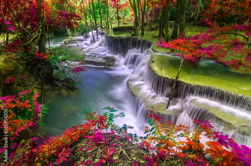 Panel kuchenny z motywem amazing of huay mae kamin waterfall in colorful autumn forest at Kanchanaburi, thailand