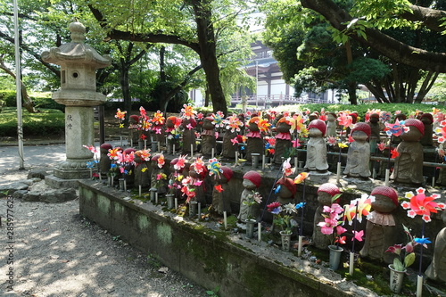 Statue protettrici dei bambini a Tokyo, Giappone