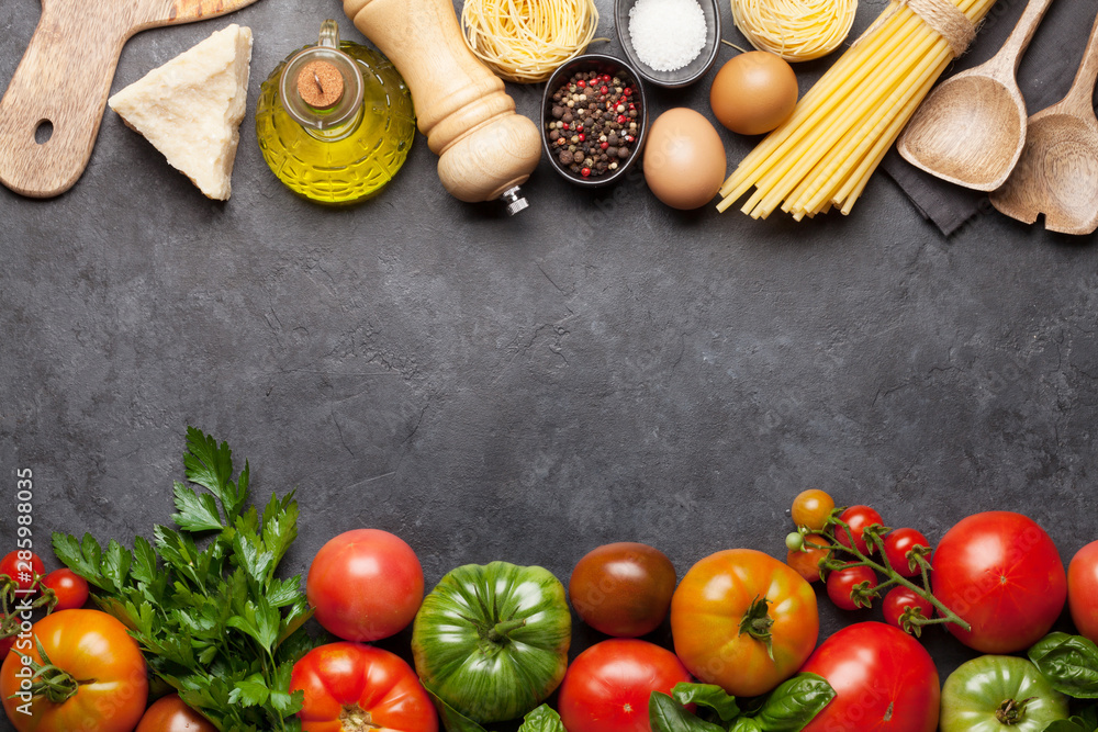 Pasta, tomatoes and herbs Pasta, tomatoes and herbs