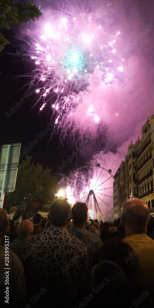 Fuegos artificiales en las fiestas de San Sebastián, España.