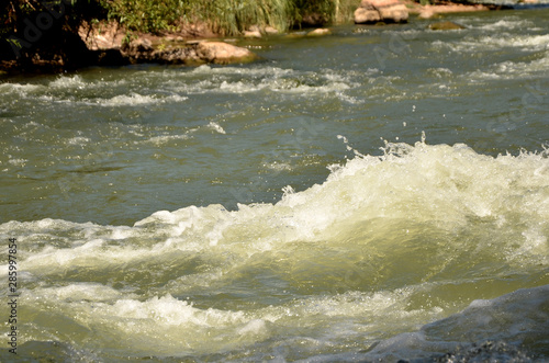 water flowing over rocks, mendoza