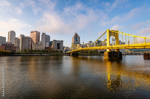 Vistas of Pittsburgh, Pennsylvania photo