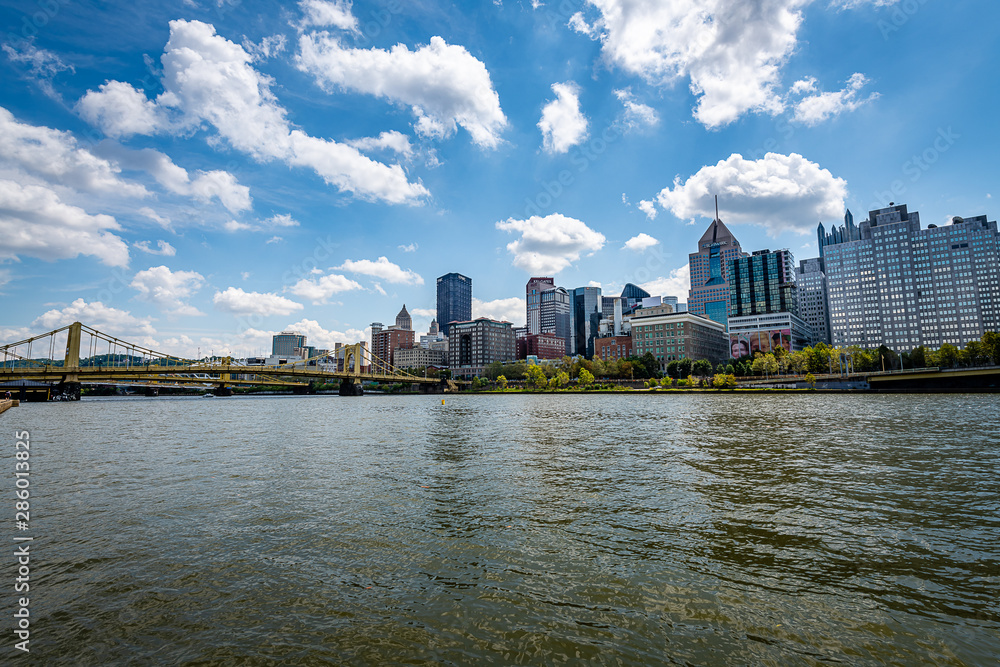 Vistas of Pittsburgh, Pennsylvania