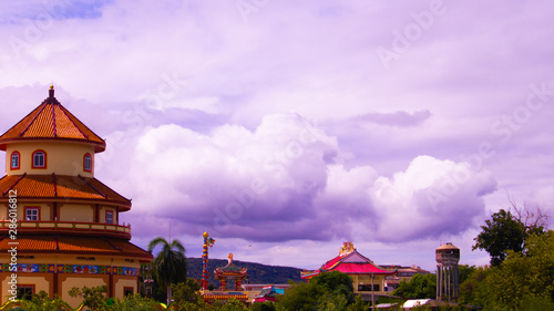 temple at sunset © Thonviwat