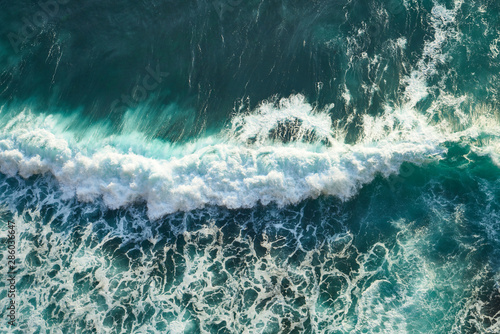 Fototapeta Naklejka Na Ścianę i Meble -  Ocean wave from above in Bali