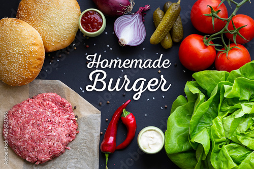 Obraz na płótnie Domowy burger w salonie