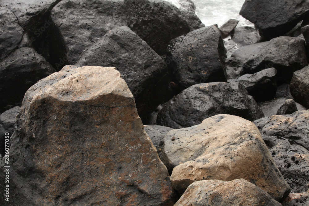 Rocks Rocks