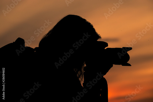 Foto silhouette Sonnenuntergang Fotografin