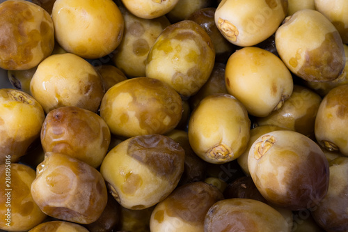 fresh Dates 