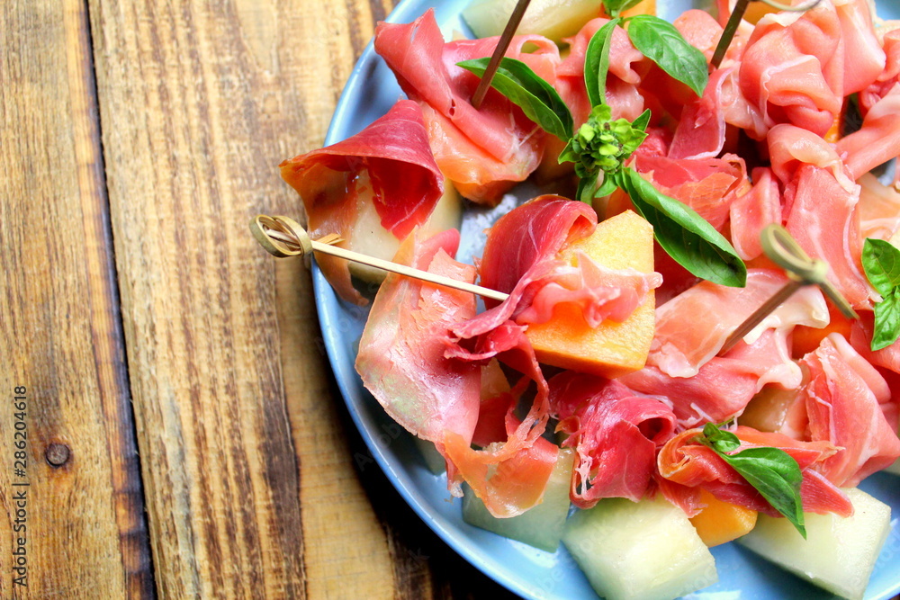 prosciutto and melon prosciutto and melon